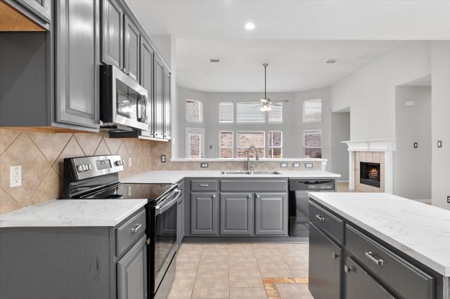 5432 Hidden Creek Lane, Frisco, TX 75036