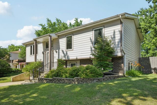 357 Sword Way, Bolingbrook, IL 60440