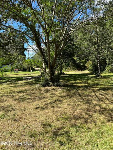 1122 N Windward Drive SW, Supply, NC 28462