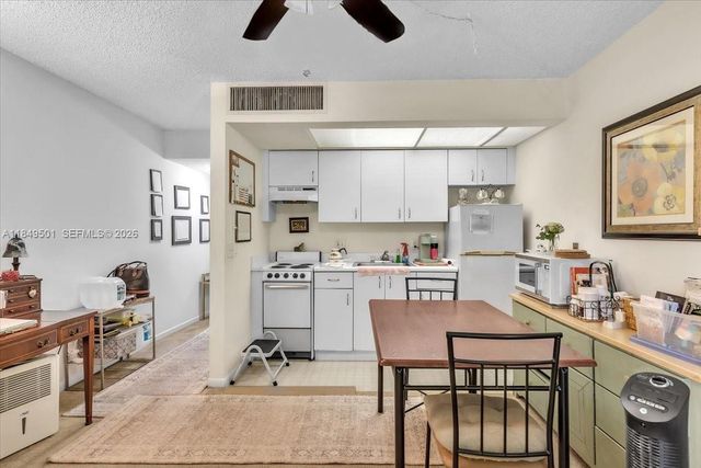 13455 SW 16th Court 104F, Pembroke Pines, FL 33027