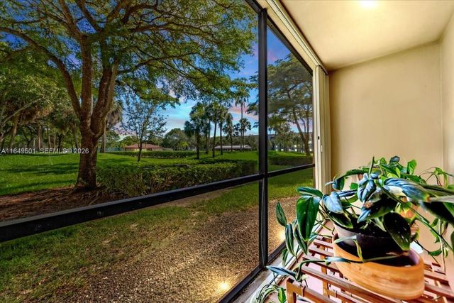 13455 SW 16th Court 104F, Pembroke Pines, FL 33027