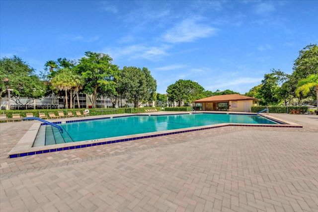 13455 SW 16th Court 104F, Pembroke Pines, FL 33027