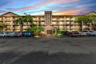 13455 SW 16th Court 104F, Pembroke Pines, FL 33027