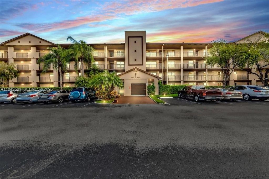 13455 SW 16th Court 104F, Pembroke Pines, FL 33027