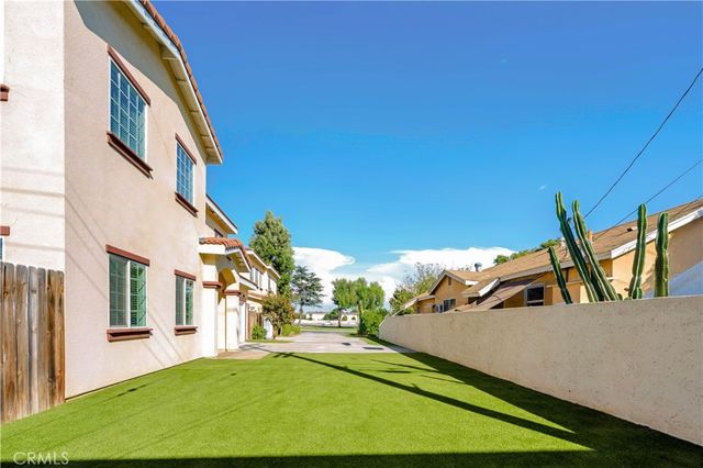1420 S Euclid Ave B, Ontario, CA 91762