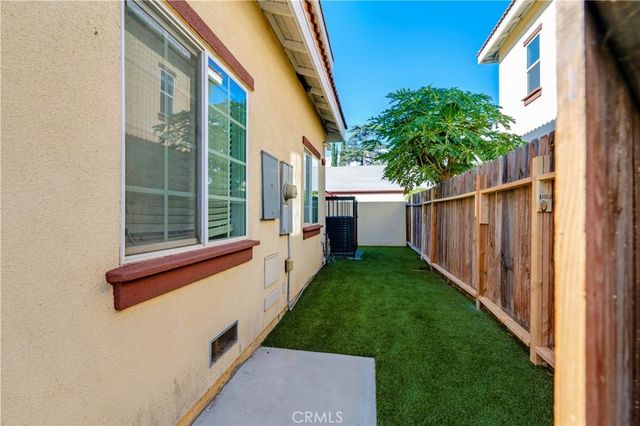 1420 S Euclid Ave B, Ontario, CA 91762