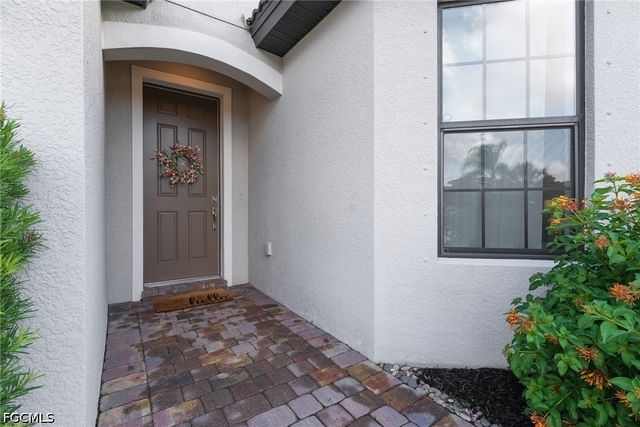 16013 Palmetto Prairie DR, Alva, FL 33920