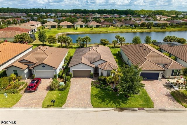 16013 Palmetto Prairie DR, Alva, FL 33920