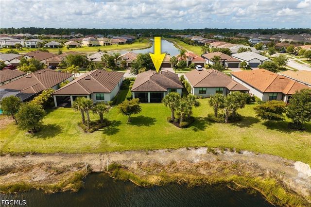 16013 Palmetto Prairie DR, Alva, FL 33920