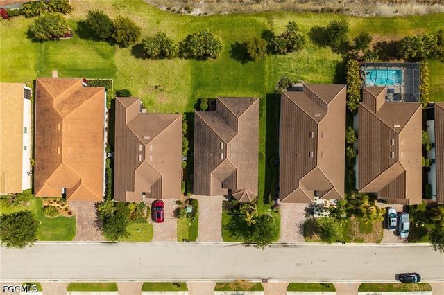 16013 Palmetto Prairie DR, Alva, FL 33920