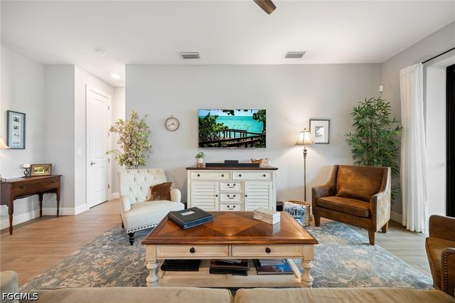 16013 Palmetto Prairie DR, Alva, FL 33920