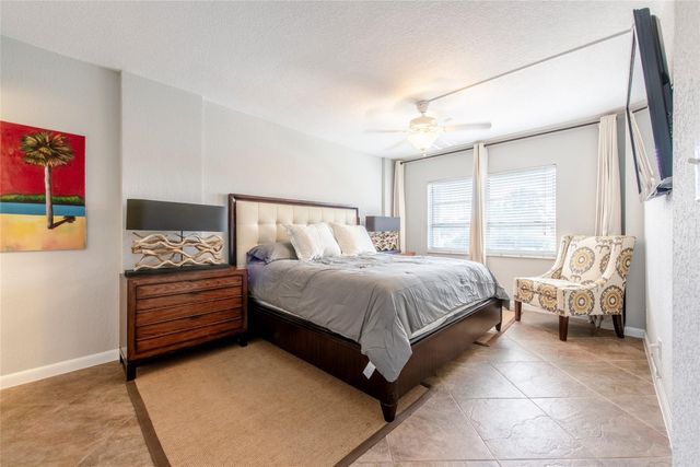 1831 NE 38th St 206, Fort Lauderdale, FL 33308