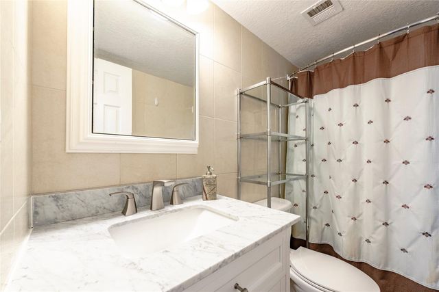 1831 NE 38th St 206, Fort Lauderdale, FL 33308