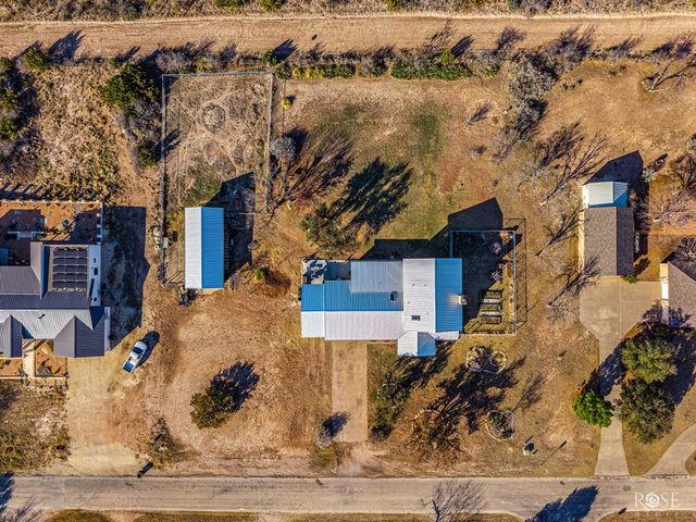 60 Loch Lomond Road, San Angelo, TX 76901