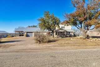 60 Loch Lomond Road, San Angelo, TX 76901