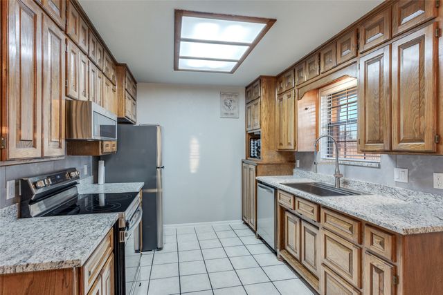 520 Deer Pond Drive, Willow Park, TX 76087