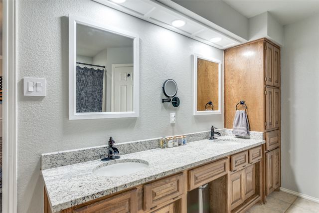 520 Deer Pond Drive, Willow Park, TX 76087