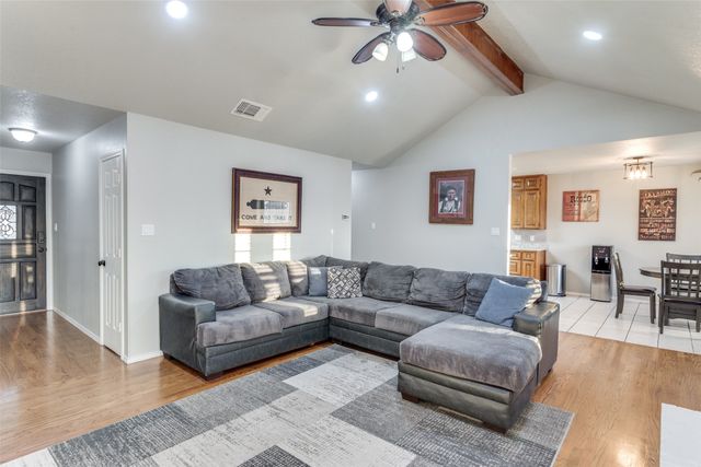 520 Deer Pond Drive, Willow Park, TX 76087