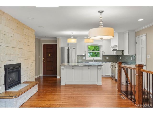 207 Pine Ave, Colorado Springs, CO 80906