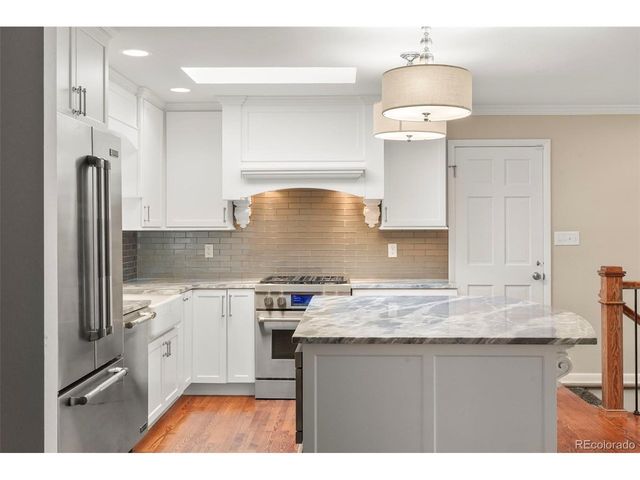 207 Pine Ave, Colorado Springs, CO 80906