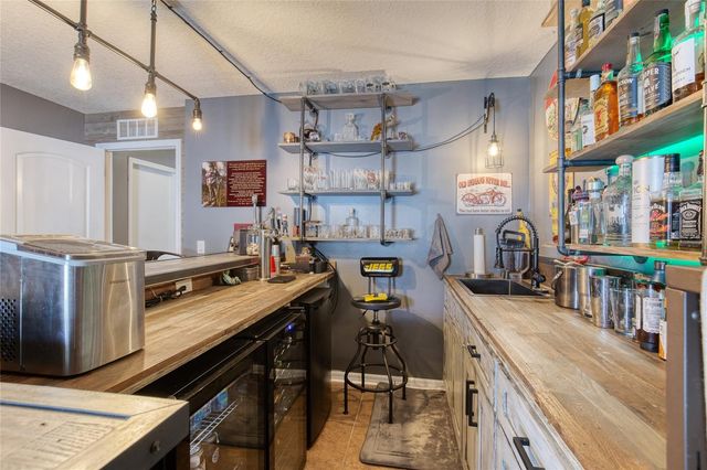 201 UNDERWOOD TRAIL, Palm Coast, FL 32164