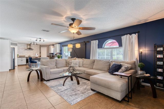 201 UNDERWOOD TRAIL, Palm Coast, FL 32164