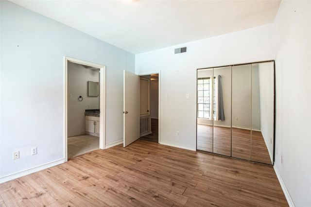 8055 Cambridge Street 101, Houston, TX 77054