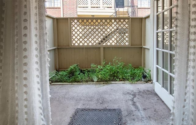 8055 Cambridge Street 101, Houston, TX 77054