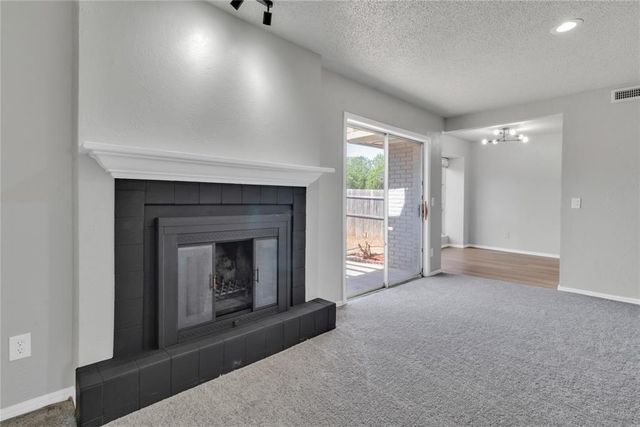 11329 N May Avenue, Oklahoma City, OK 73120