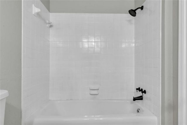 11329 N May Avenue, Oklahoma City, OK 73120