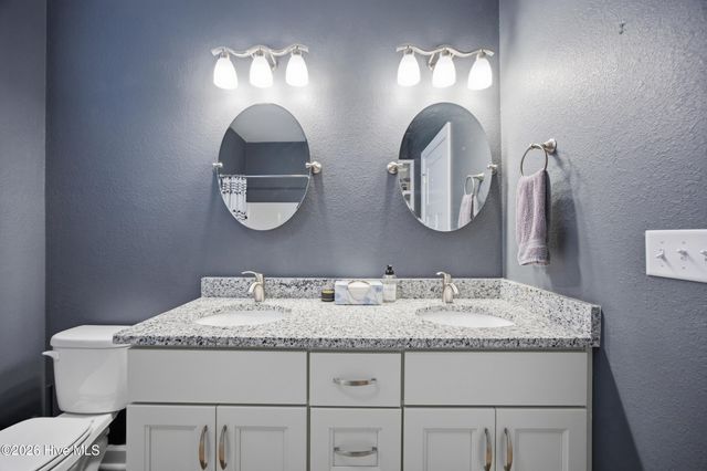 206 Pleasant Drive, Elizabeth City, NC 27909