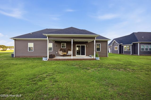 206 Pleasant Drive, Elizabeth City, NC 27909