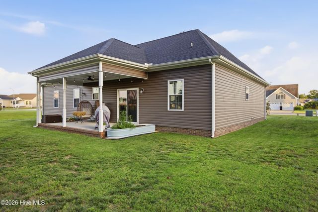 206 Pleasant Drive, Elizabeth City, NC 27909