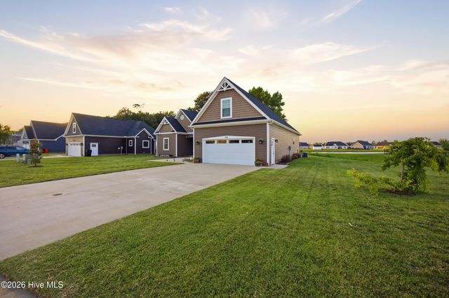206 Pleasant Drive, Elizabeth City, NC 27909