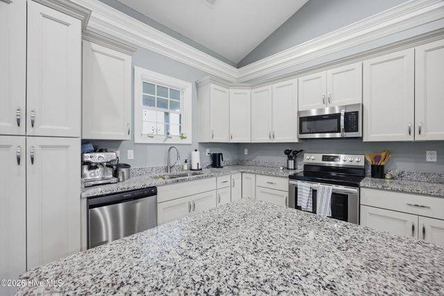 206 Pleasant Drive, Elizabeth City, NC 27909