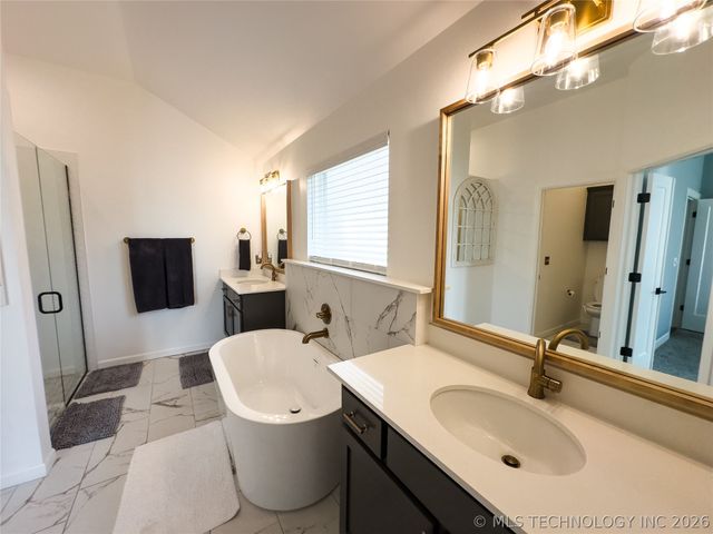 16174 S 89th East Avenue, Bixby, OK 74008