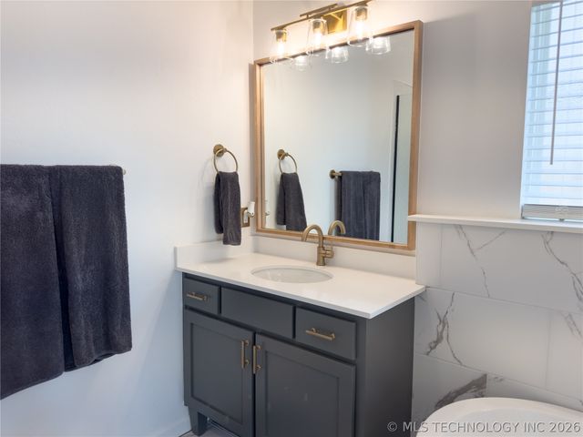 16174 S 89th East Avenue, Bixby, OK 74008