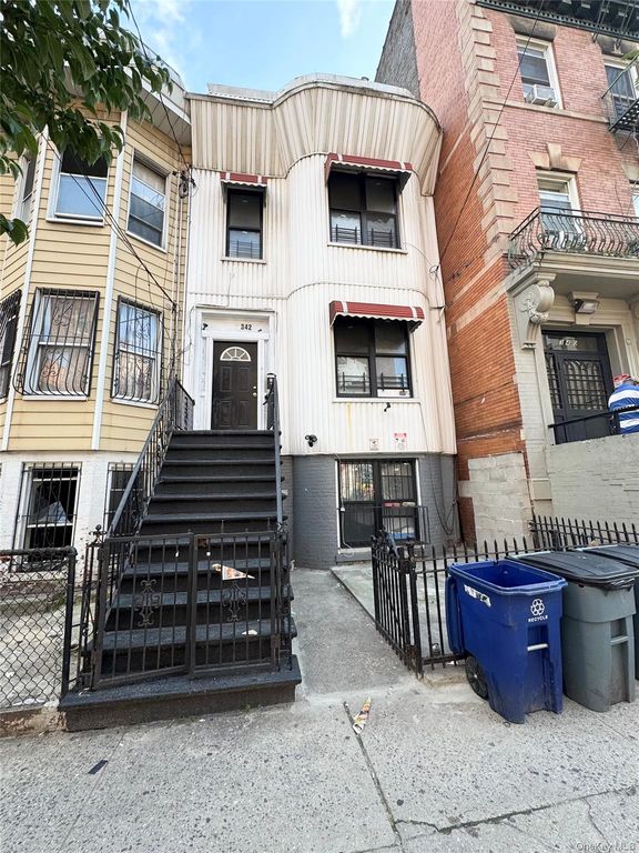 342 E 194th Street, Bronx, NY 10458 — exterior