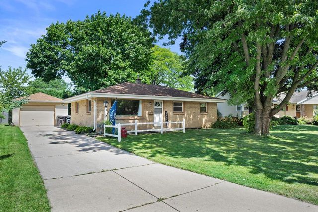 6830 W Plainfield AVENUE, Greenfield, WI 53220