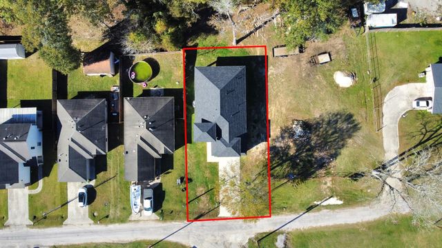 316 E Oakdale Street, Dayton, TX 77535