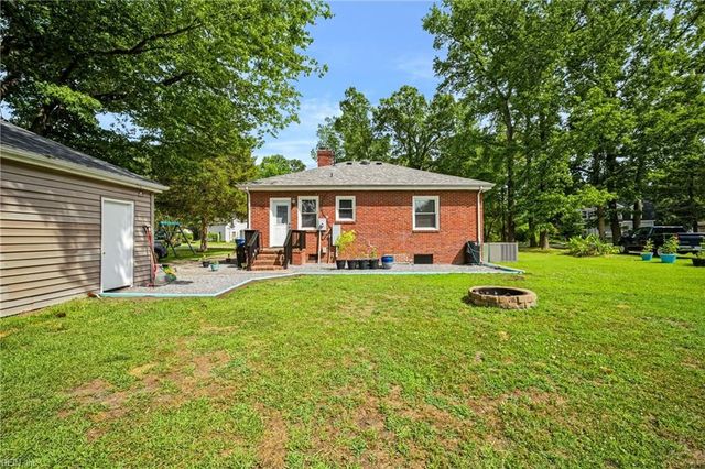 2204 Battery Park RD, Chesapeake, VA 23323