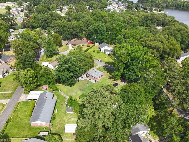 2204 Battery Park RD, Chesapeake, VA 23323