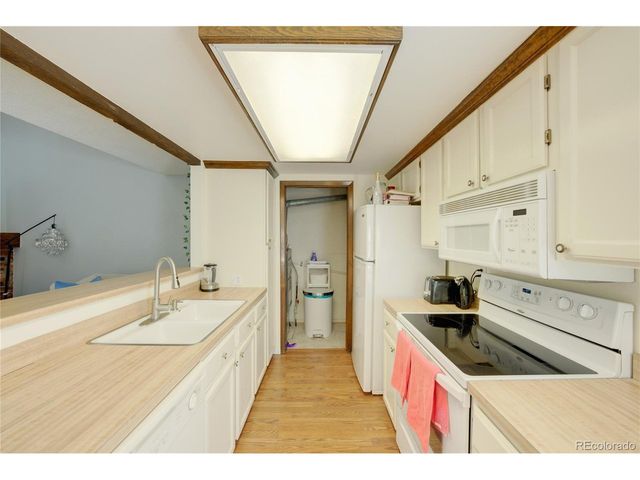 2020 S Hannibal Way F, Aurora, CO 80013
