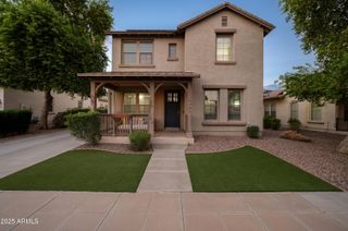 15402 W OLD OAK Lane, Surprise, AZ 85379