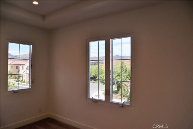 123 Toretta, Irvine, CA 92602