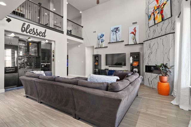 1020 Wimberly Lane, Northlake, TX 76226