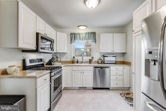 5767 BENFORD DR, Haymarket, VA 20169