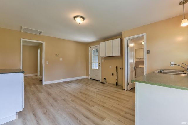 2809 Grove Street, Evansville, IN 47710