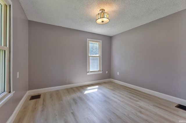 2809 Grove Street, Evansville, IN 47710