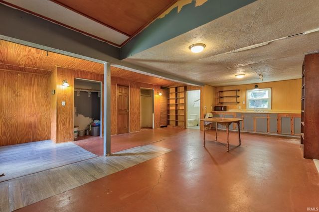 2809 Grove Street, Evansville, IN 47710